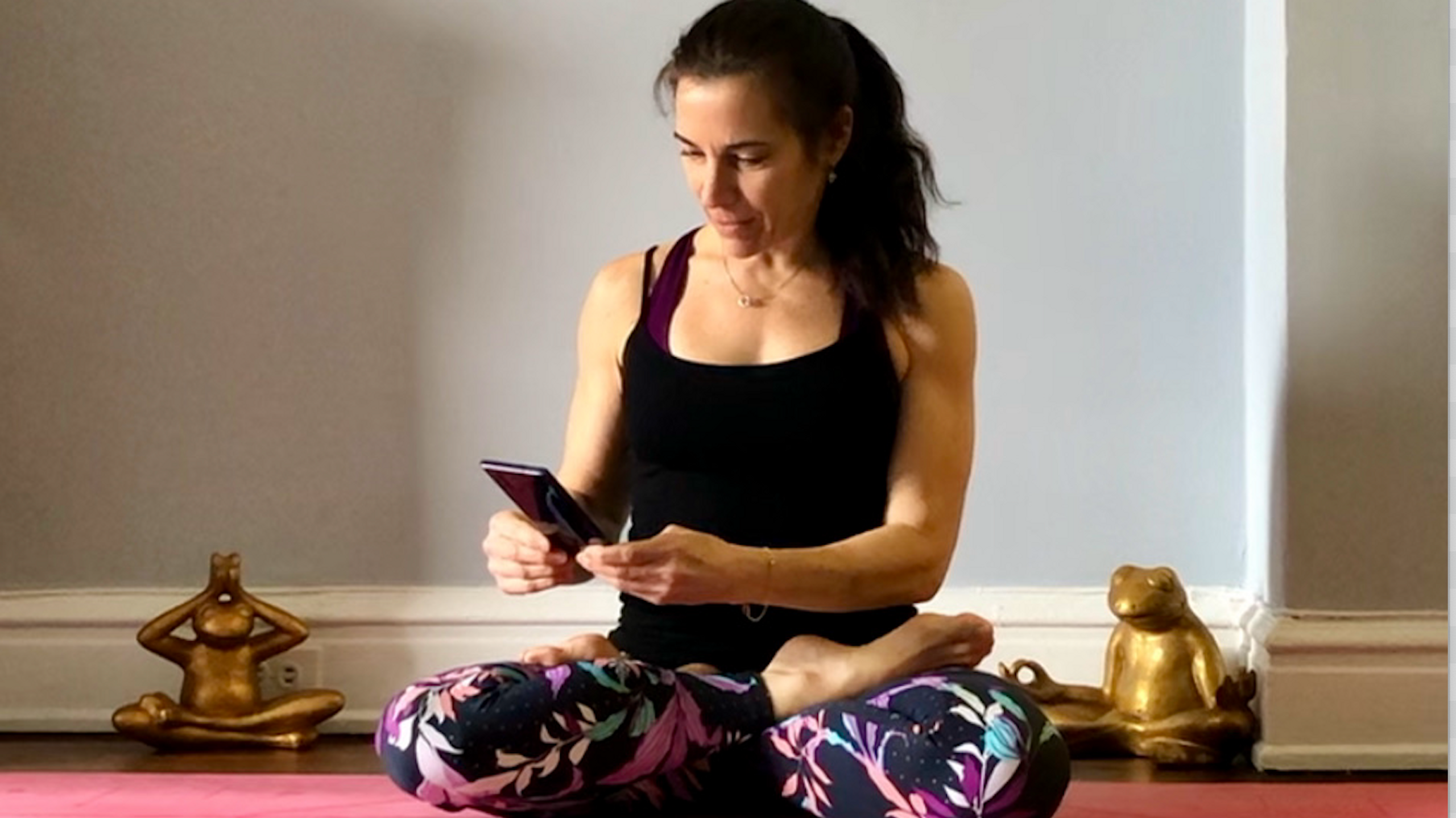 Laura Cresci Yoga Video On Demand